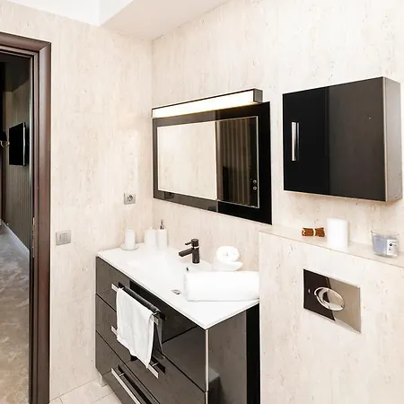 Herastrau Luxury By Deluxe Διαμέρισμα